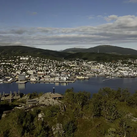 Feriehus The Asby Harstad